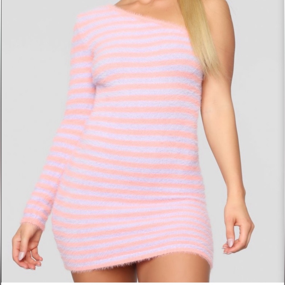 ✨3 for $25✨ NWT Pink & Purple Striped Off Shoulder Fuzzy Dress